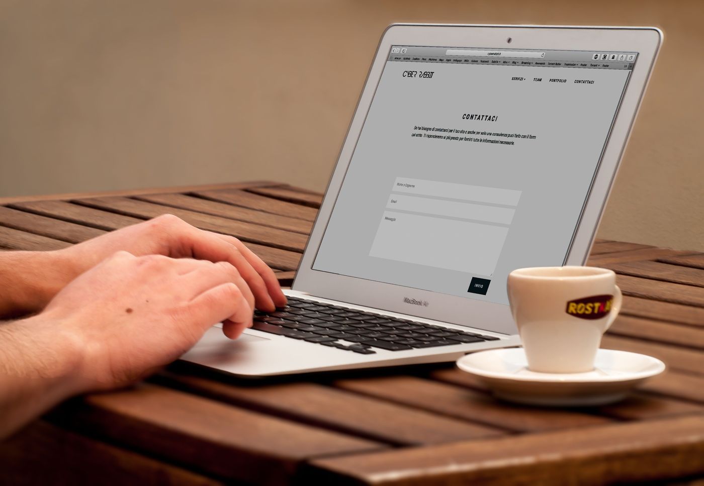 Landing pages service by NOVIGEEKS, a website design company in Karad